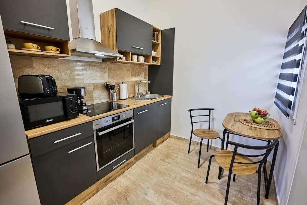 Varfal Apartman Sopron Exterior foto